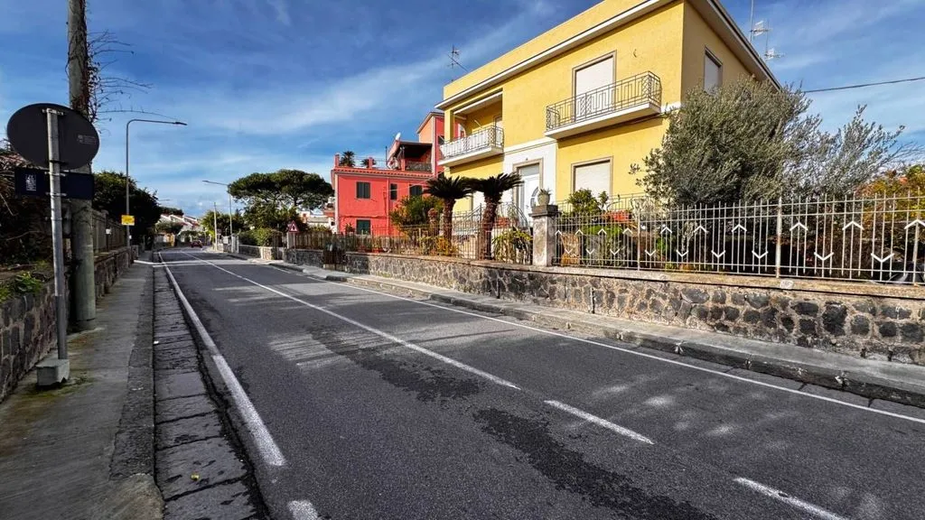Esterno - Rearfitted Flat with Balconies in Procida