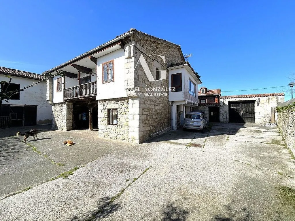 Välivaade - Historic House with Sea Views in Cortiguera