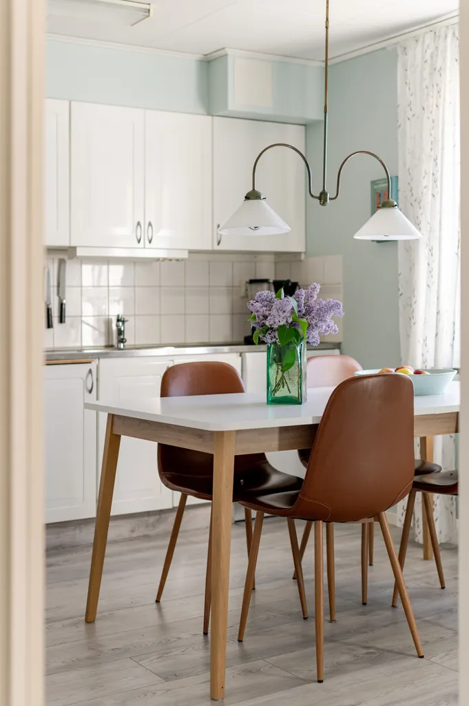 Söögituba - Apartment with Balcony in Mantorp
