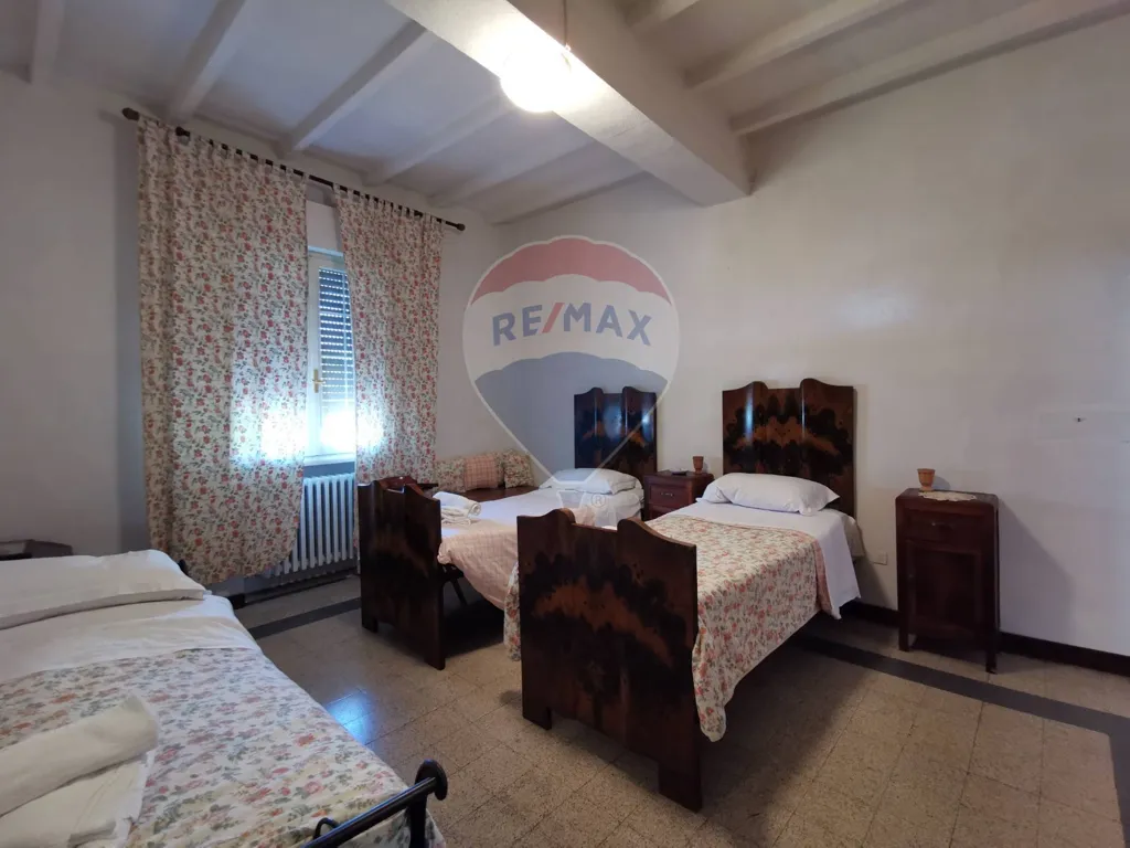 Magamistoad - Independent Villa with Garden in Cento