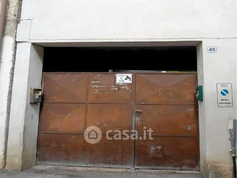 Esterno - Casa con giardino a Maniago