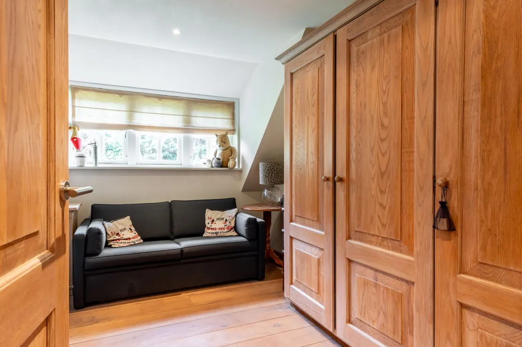 Chambres - Luxury Villa with Jacuzzi in Oostvoorne