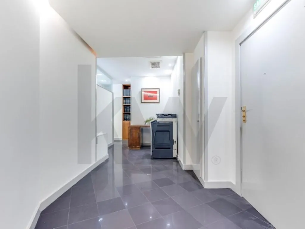 Esik - Luxury Office Space in Porto's City Centre
