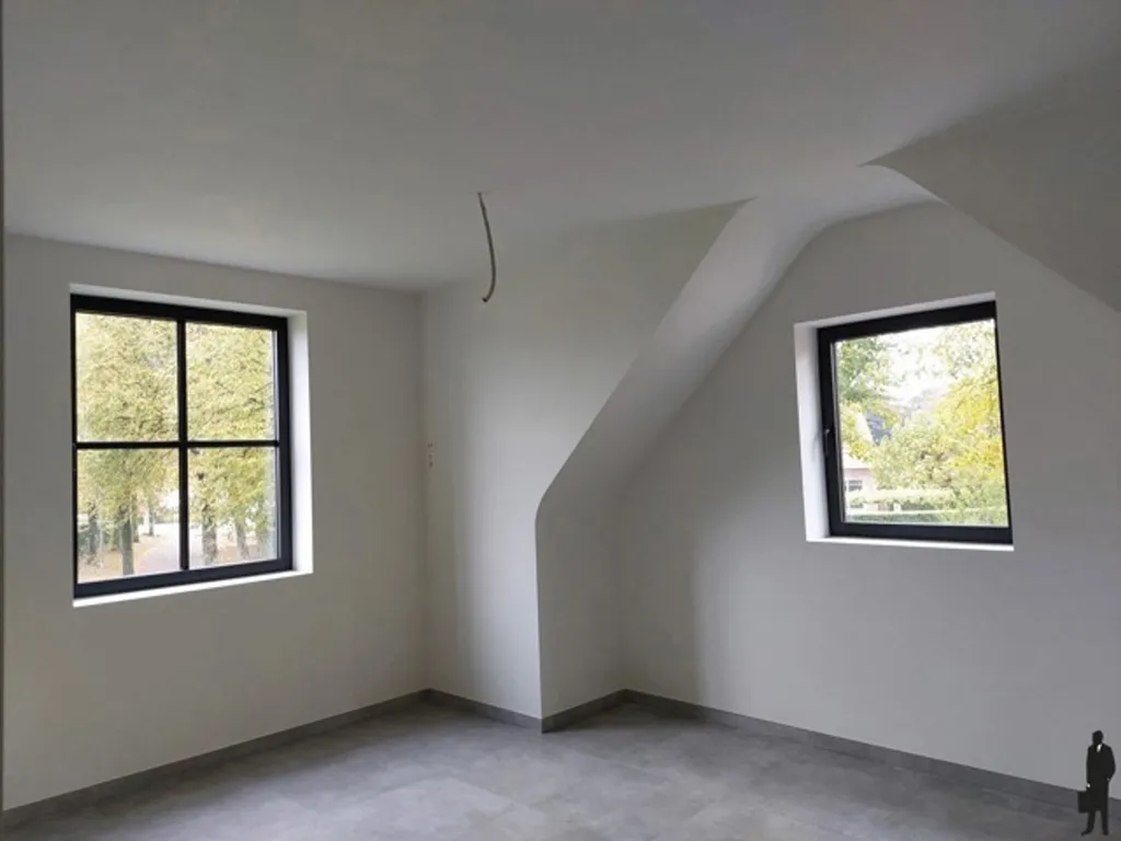 Pièces - Maison Énergétique avec Terrasse et 3 Chambres