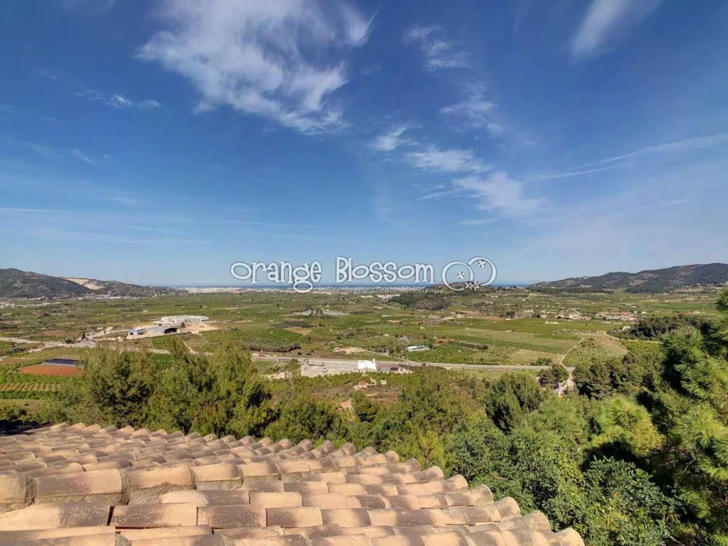 Aed - Detached Villa with Sea Views in Ador