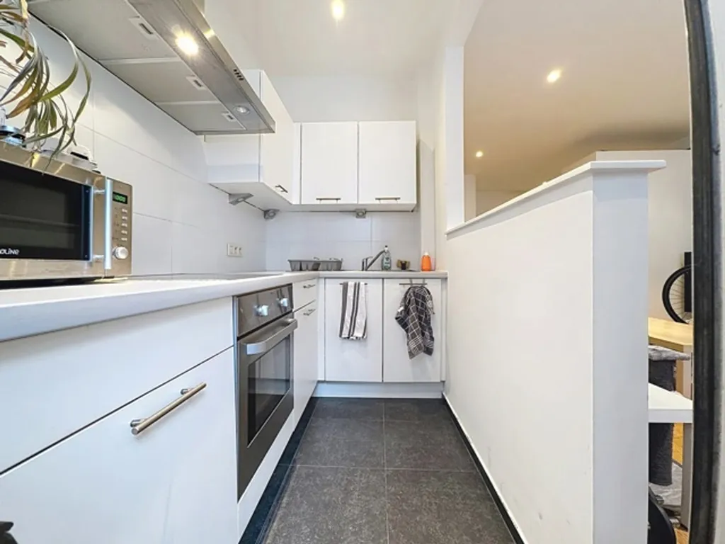 Cuisine - Studio avec Ascenseur à Ixelles