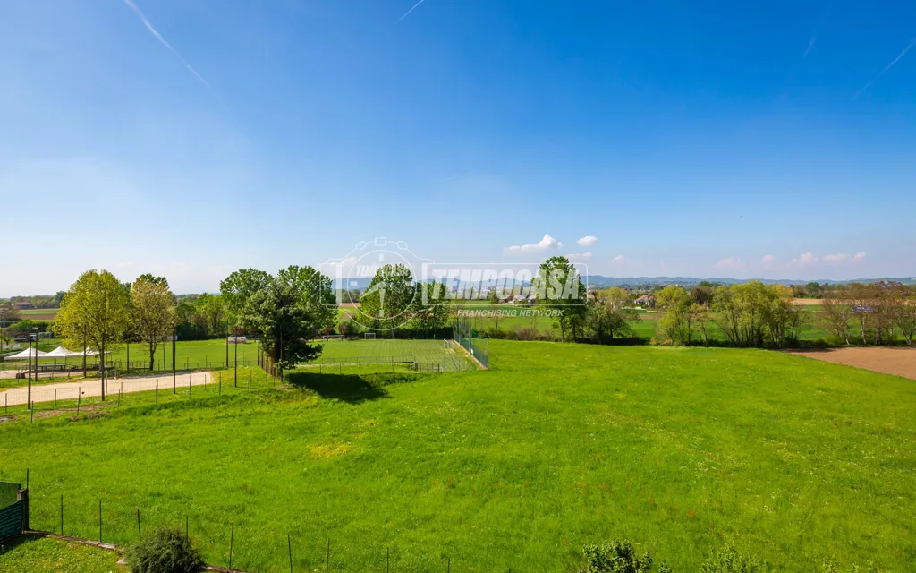 Jardin - Quadrilocale with Balcony in Riva Presso Chieri