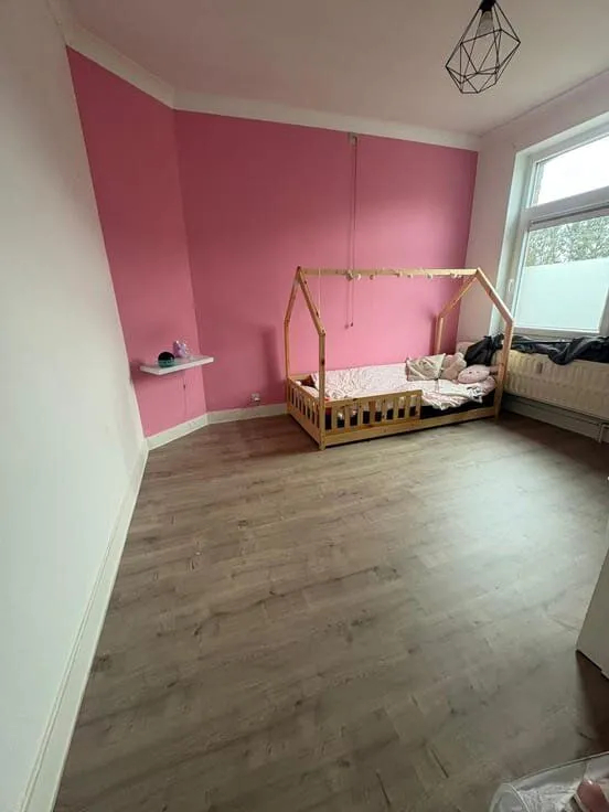 Chambres - Appartement Lumineux avec Entrée Indépendante à Forrières