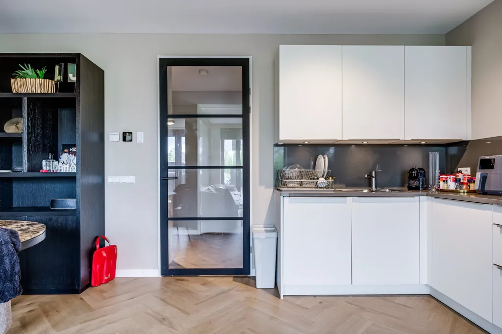 Köök - Modern Flat with Patio in Leeuwesteyn