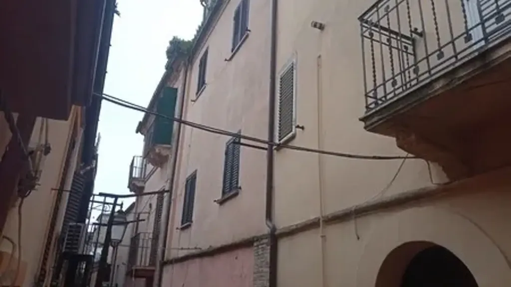 Välivaade - 4-Storey House with Panoramic View in Lanciano