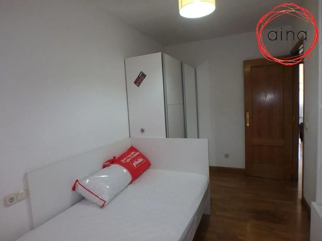 Magamistoad - Student-Friendly Flat with Terrace in Milagrosa