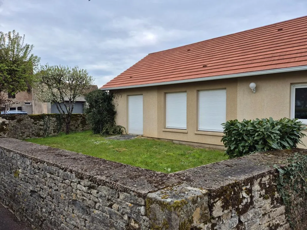 Exterior - Detached House with Covered Pool near Vesoul