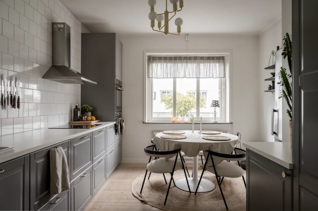 Söögituba - City-Adjacent Flat with Garden in Döbelnsgatan