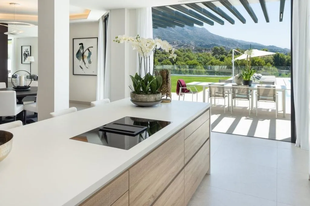 Kitchen - Luxury Villa with Pool in Marbella