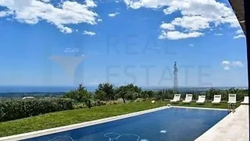 Bassein - Baroque Villa with Pool in Noto