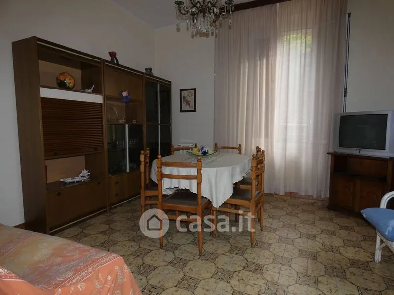 Salle à manger - Apartment with Private Courtyard in Riccione