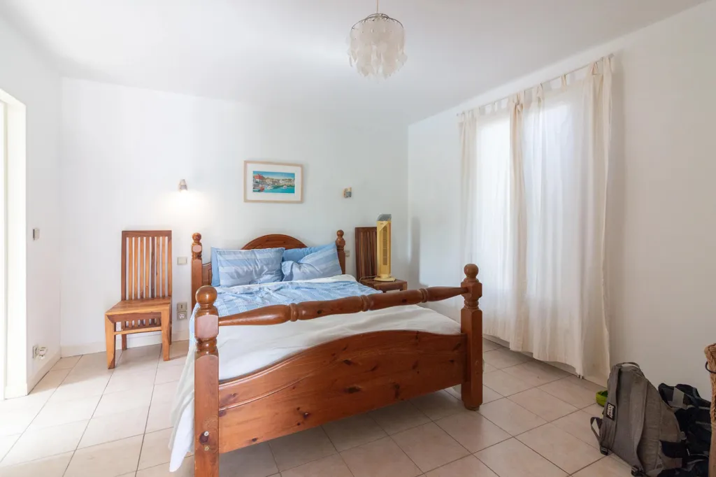 Chambres - Maison en Pierre avec Piscine en Périphérie de Jarnac