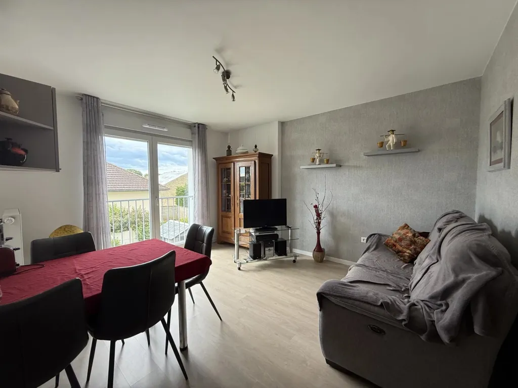 Söögituba - Flat with Terrace in City Centre