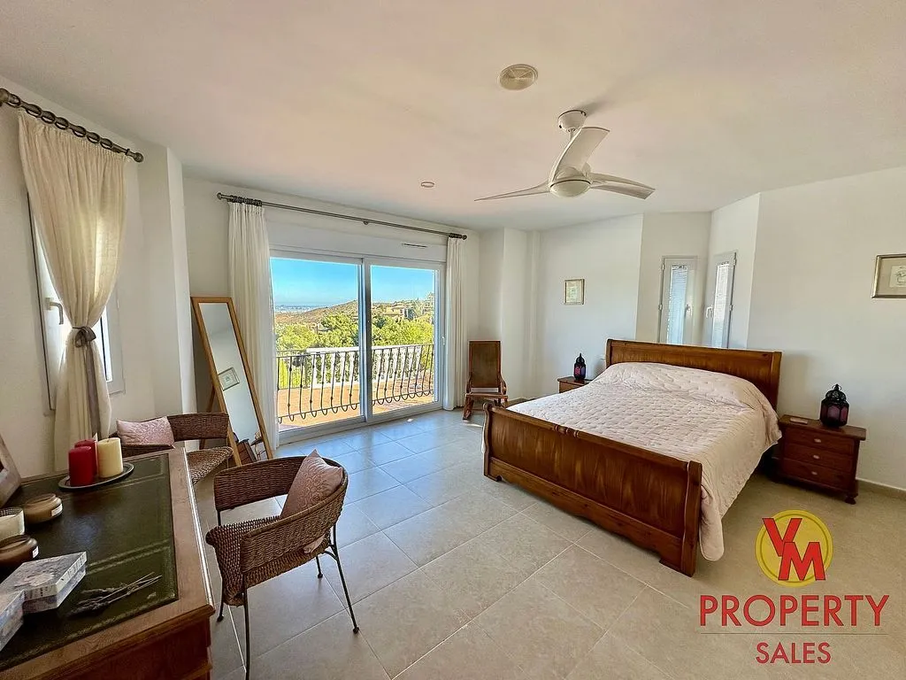 Chambres - Chalet with Pool in Golf Estate
