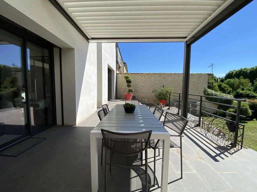 Terrass - Luxury House with River View in Auch