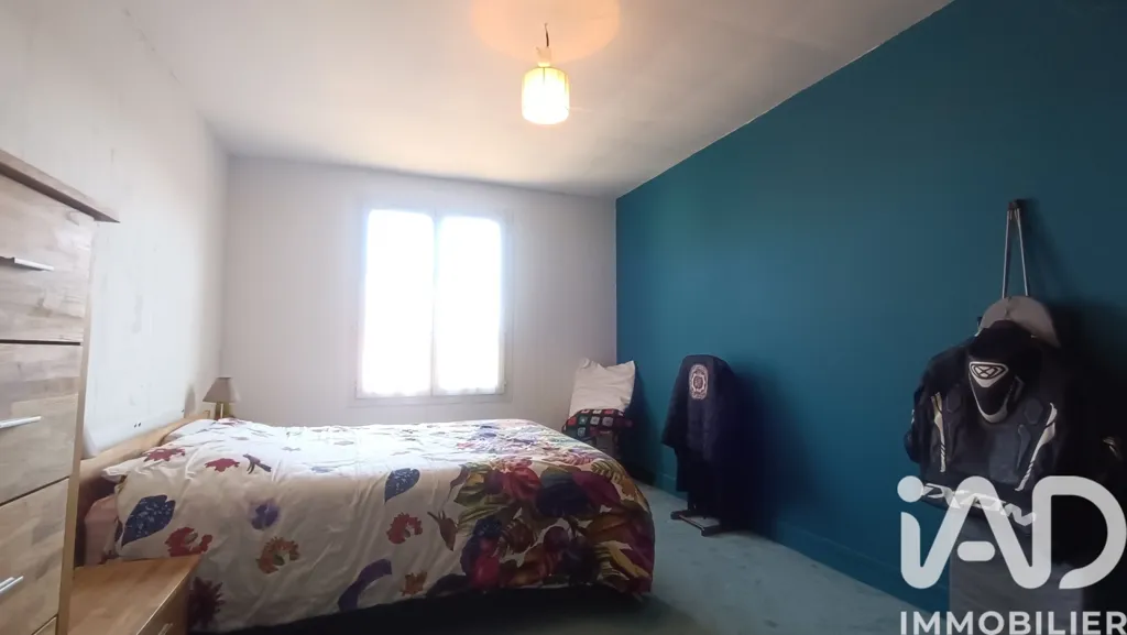 Magamistoad - 4-Bed Apartment with Garage in Auxerre