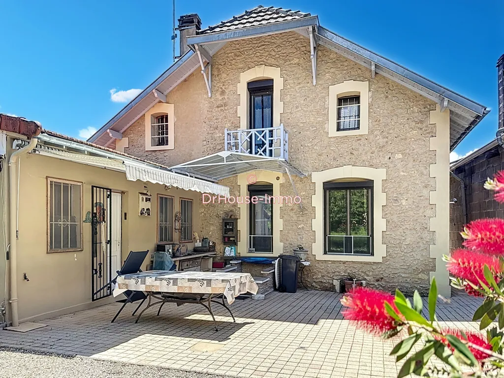 Terrass - Stone House with Garden in Bergerac Centre