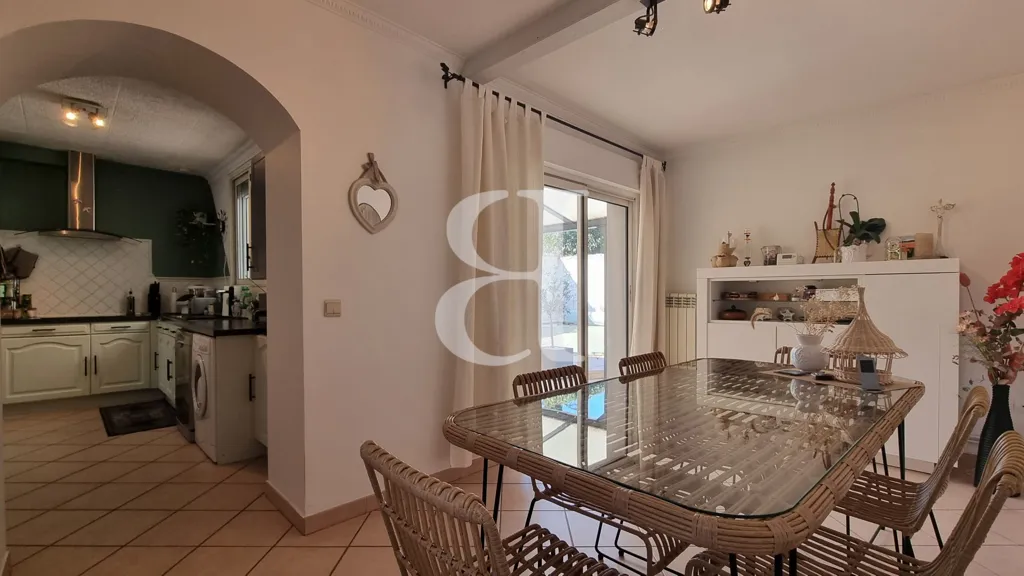 Söögituba - Ground Floor Villa with Pool in Carpentras