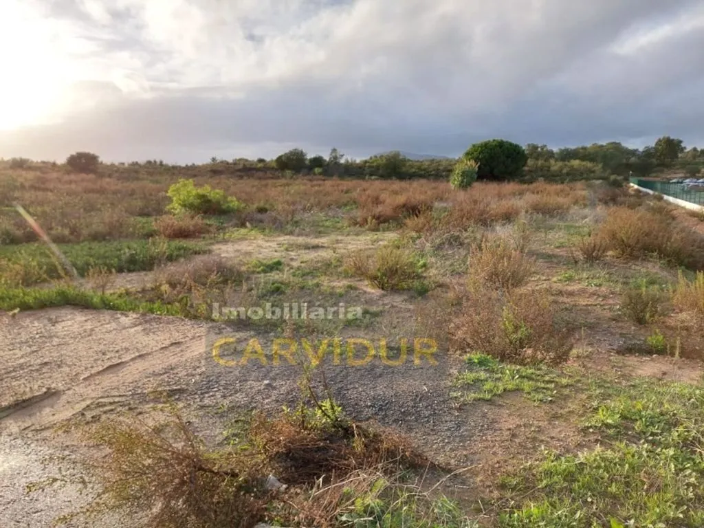 Jardin - Development Land in Industrial Setúbal
