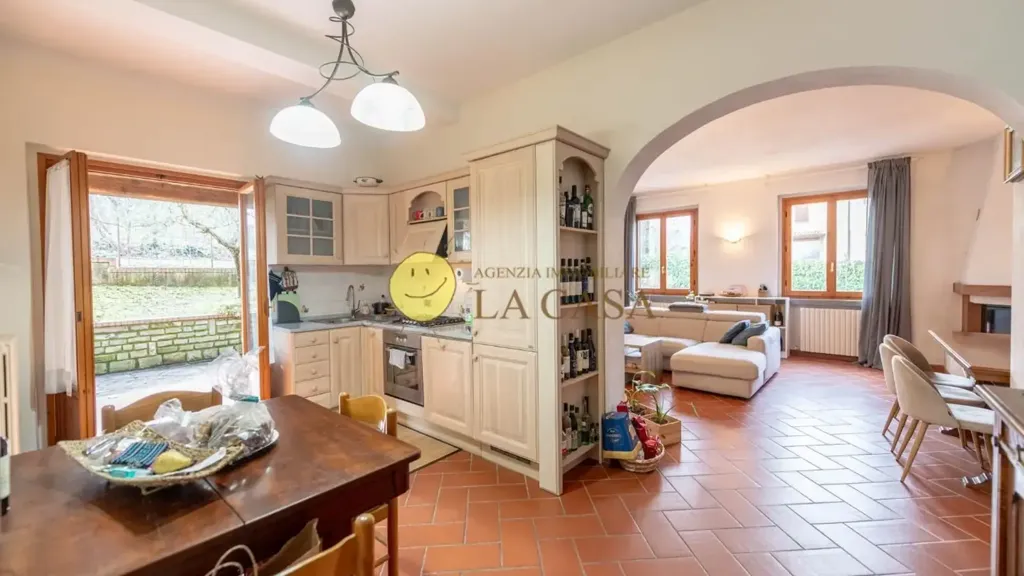 Cucina - Villa bifamiliare con piscina a Figline e Incisa Valdarno