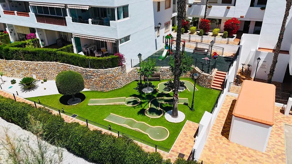 Giardino - 2-Bedroom Apartment with Pool in Orihuela Costa