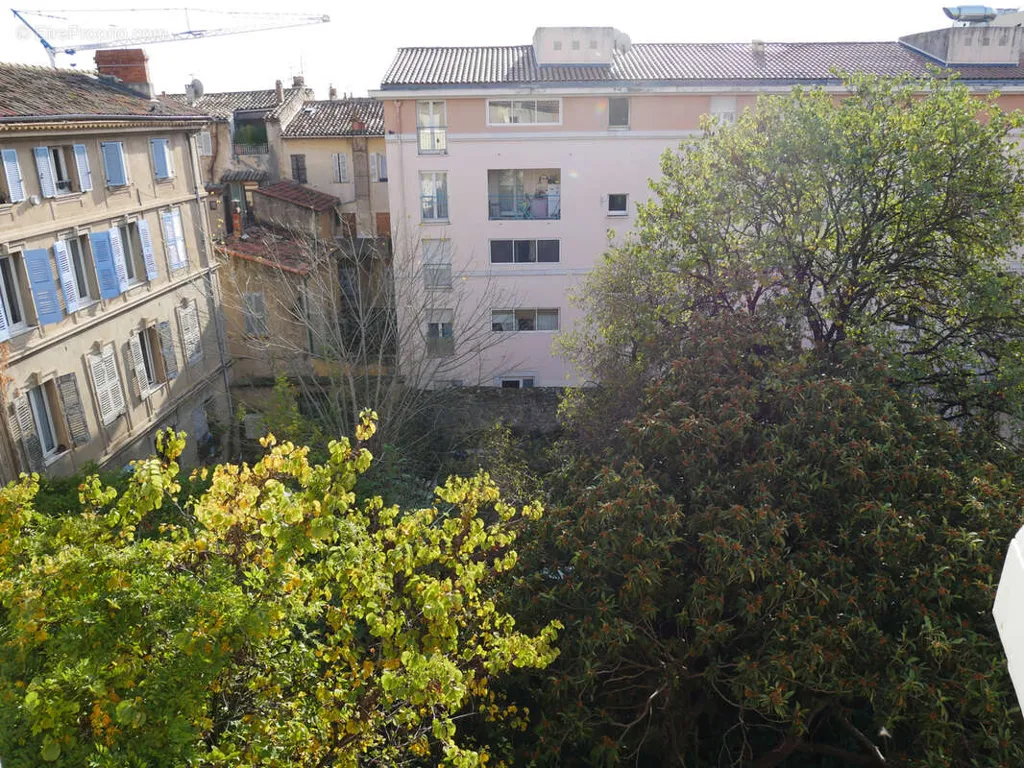 Balcone - Refurbished T3 Apartment in Draguignan