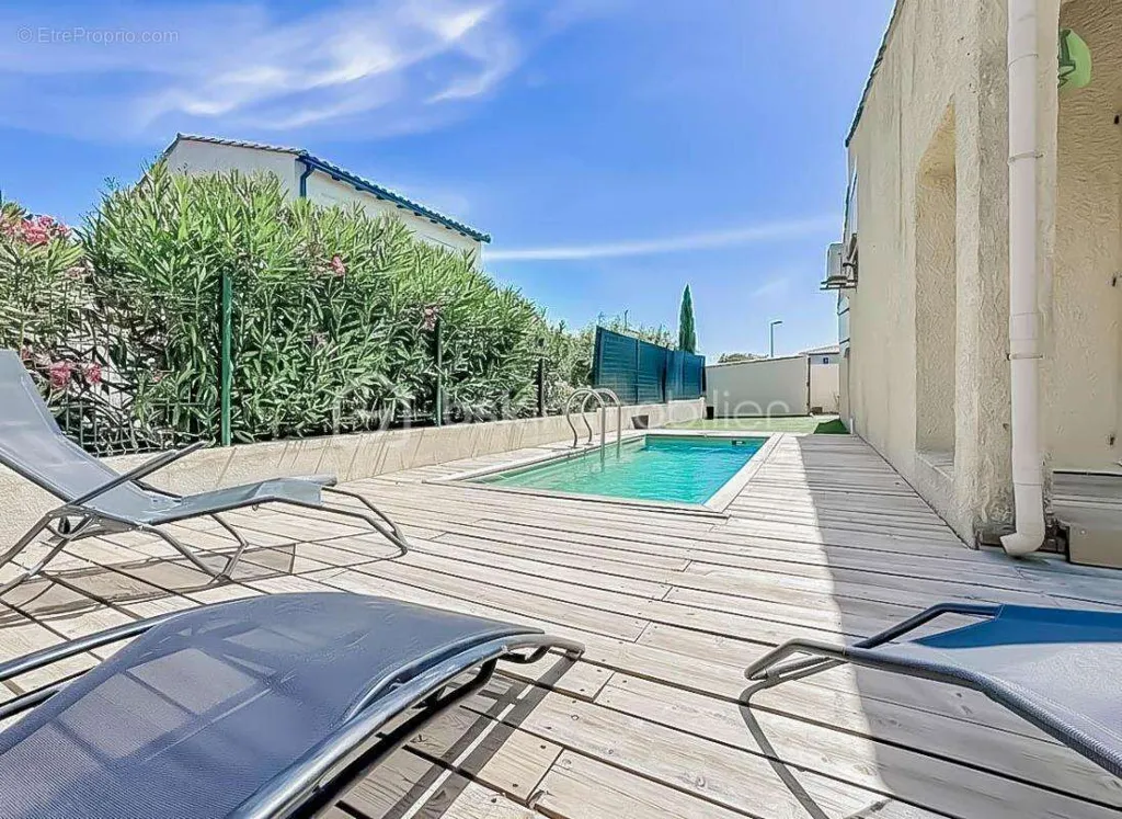 Piscina - Renovated Villa with Pool in Marseillan