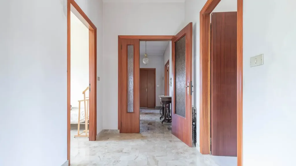 Entrée - Apartment with Private Garden in Ostra