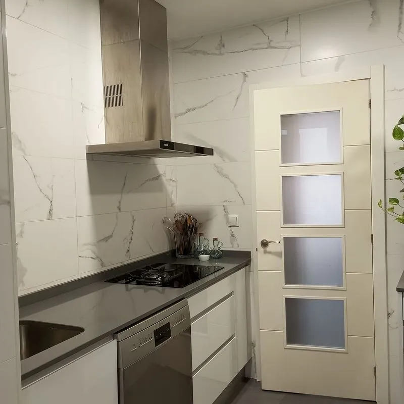 Modernised Flat with Balcony in La Magdalena