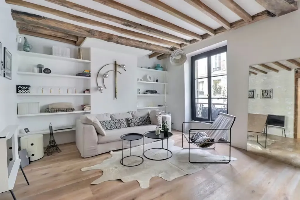Séjour - Appartement Meublé Rue Amelot, Paris