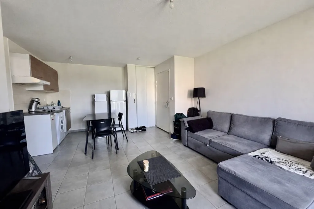Elutuba - T2 Flat with Balcony in Gerzat