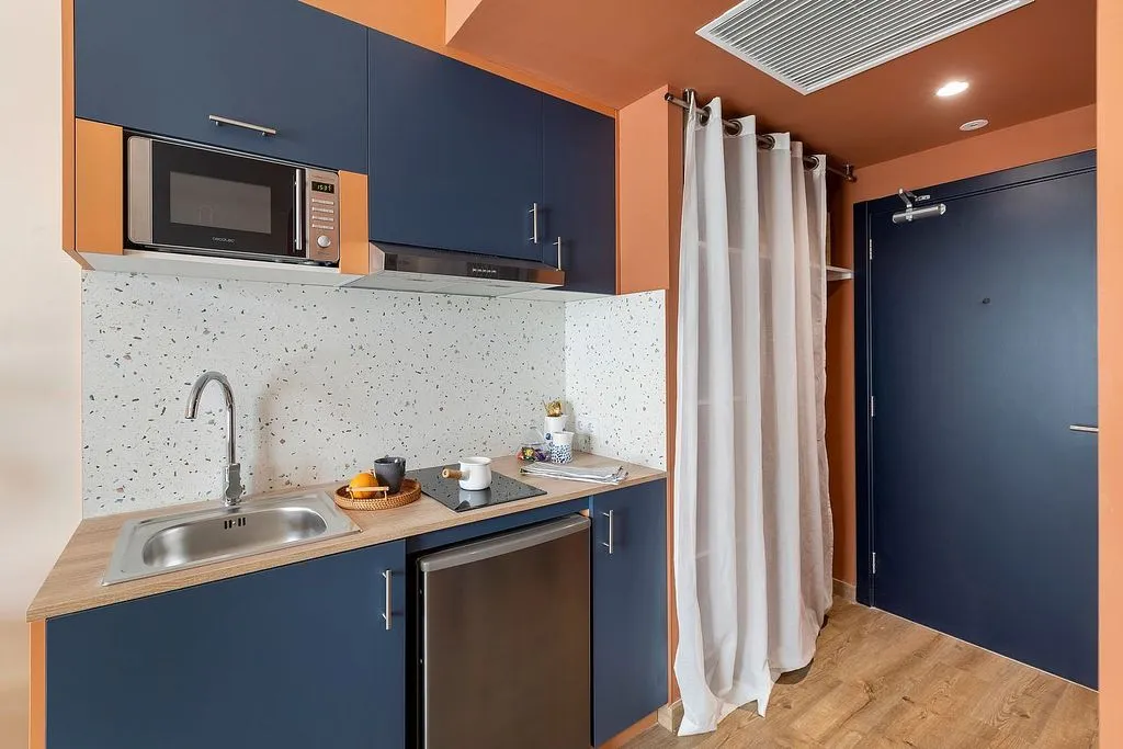 Cuisine - Student Studio with Air Conditioning in Poblats Marítims