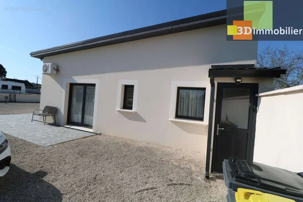 Exterior - Recent Bungalow with Garden near Mouchard