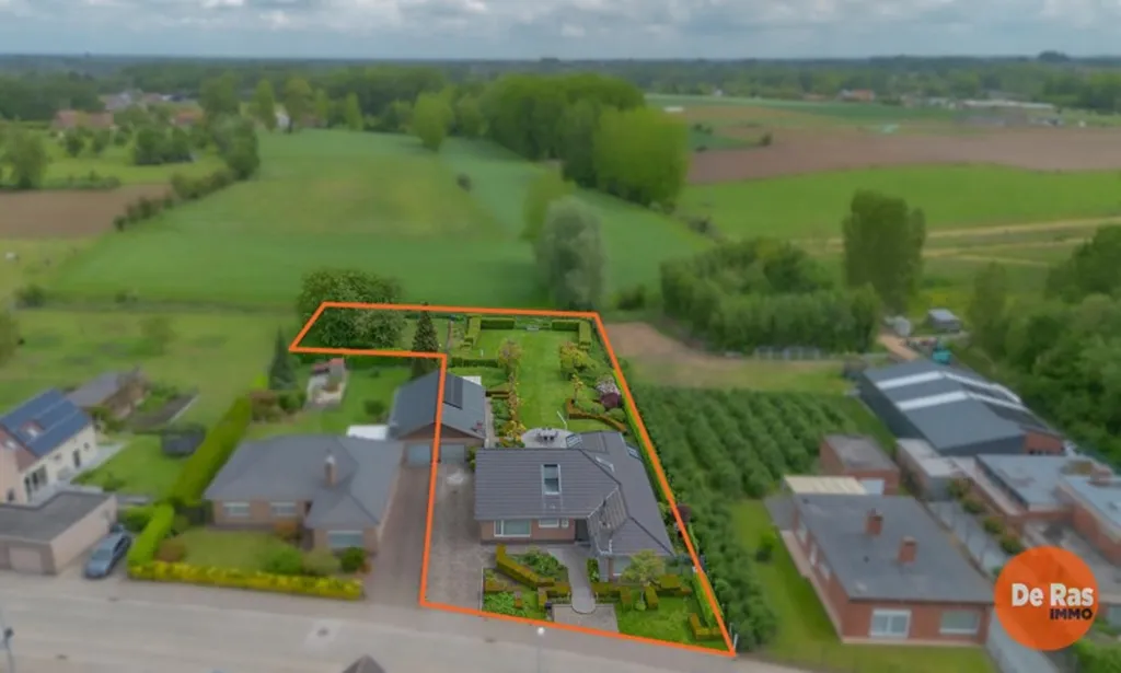Õhuvaade - Open Plan House with Garden in Aaigem