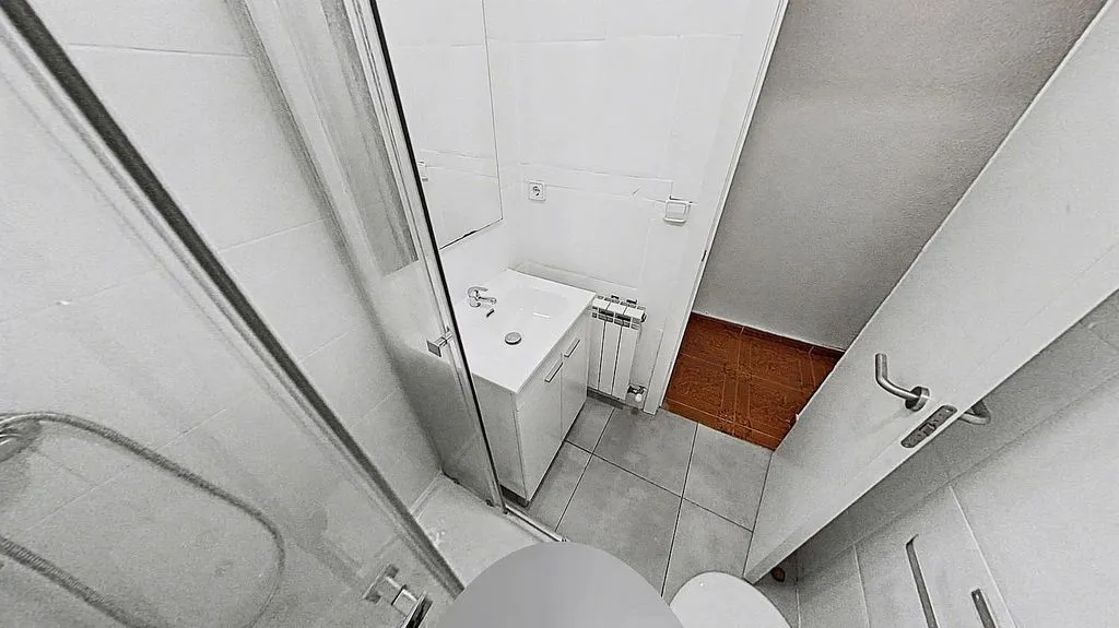 Salles de bain - 3-Bedroom Apartment with Terrace in San Nicasio