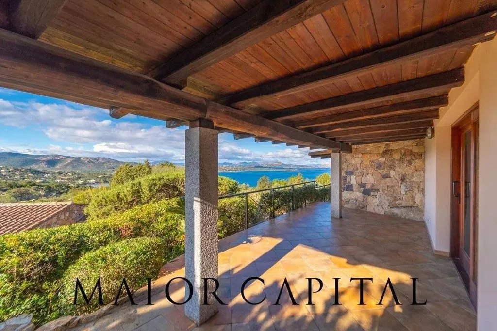 Terrass - Luxury Villa with Sea View in San Teodoro