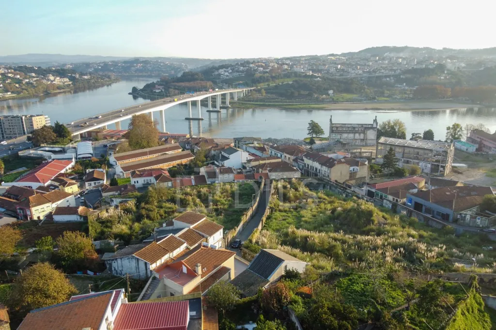 Õhuvaade - T2 Apartment with Terrace in Campanhã
