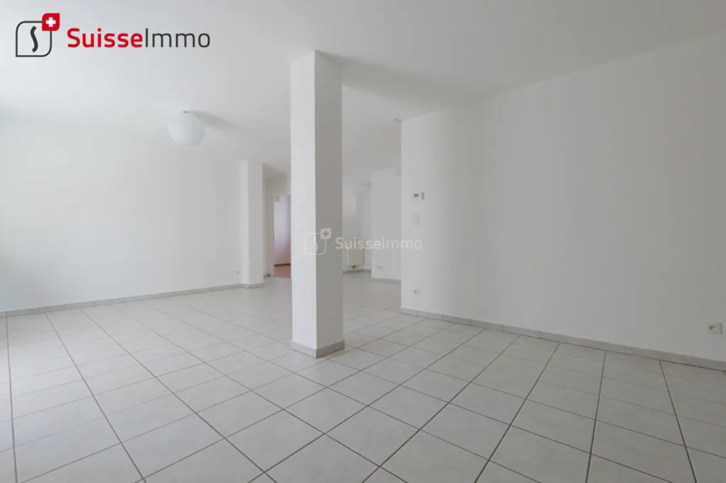 Séjour - Appartement 4 Pièces avec Garage et Terrasse à Danjoutin