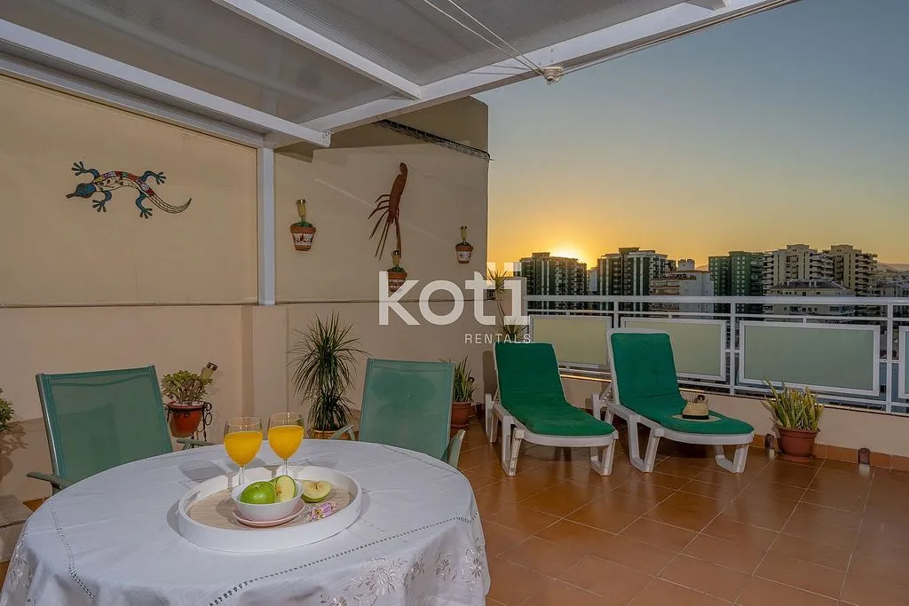 Terrasse - Beachfront Apartment with Terrace in Los Boliches