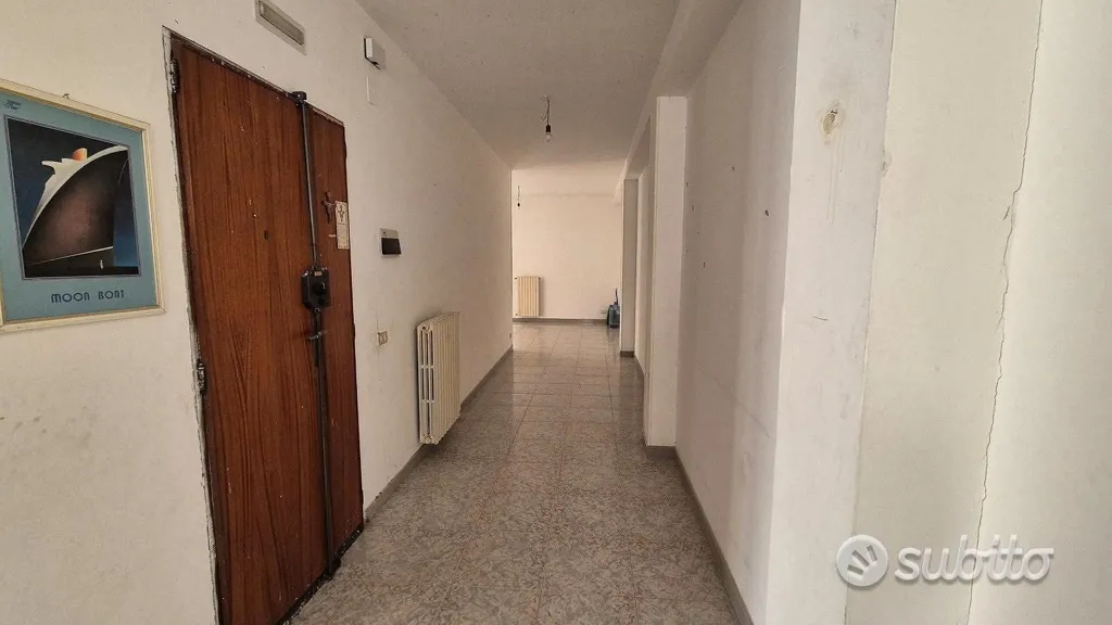 Apartment with Balcony in Central Bernalda
