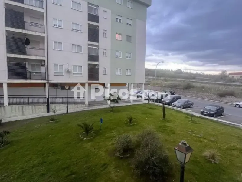 Jardin - Bright Apartment with Ascender in Plasencia