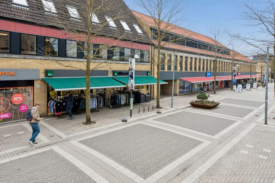Retail Unit with Strong Location in Allerød