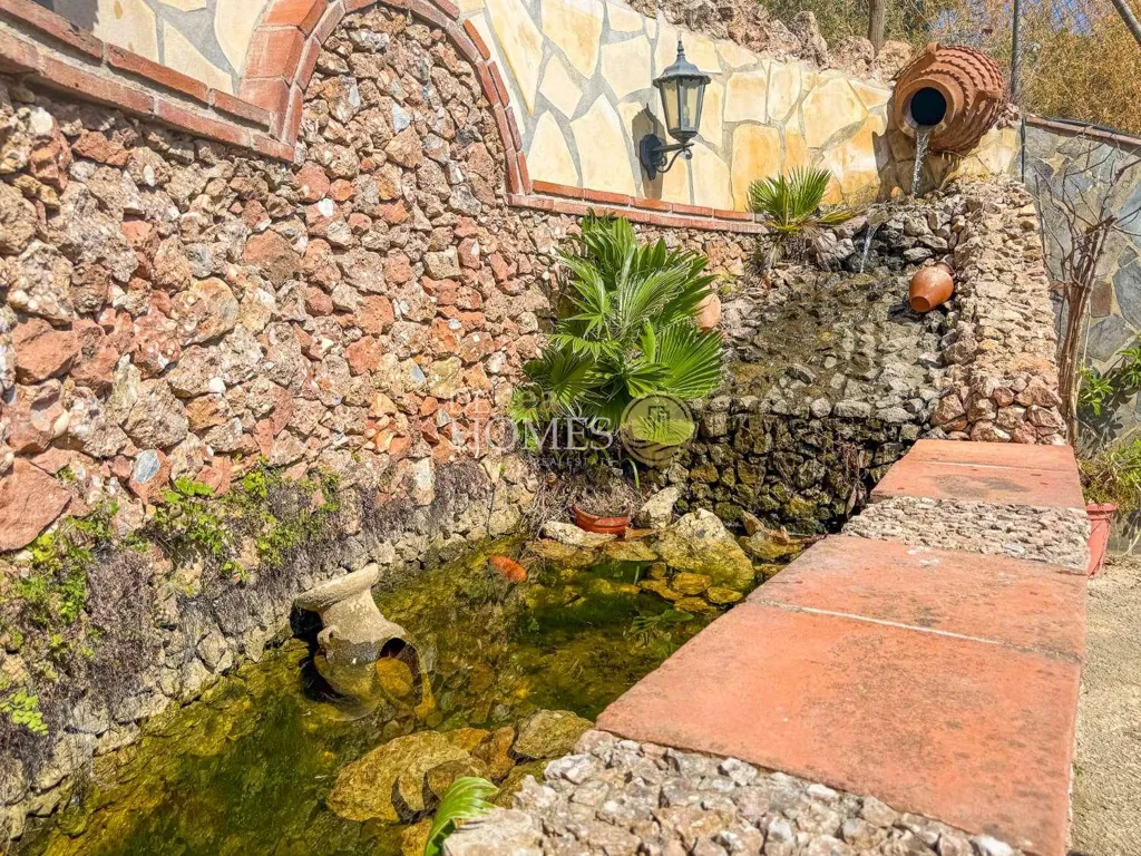 Bassein - Detached Villa with Pool in Frigiliana