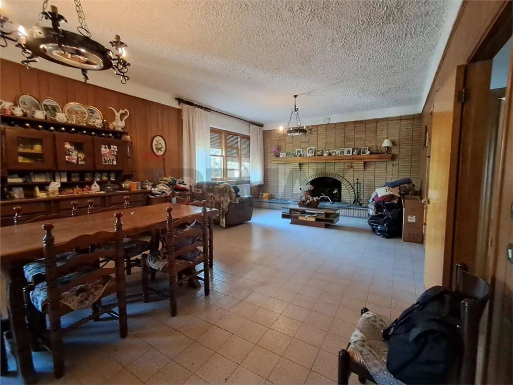Söögituba - Villa with Terrace in Serravalle
