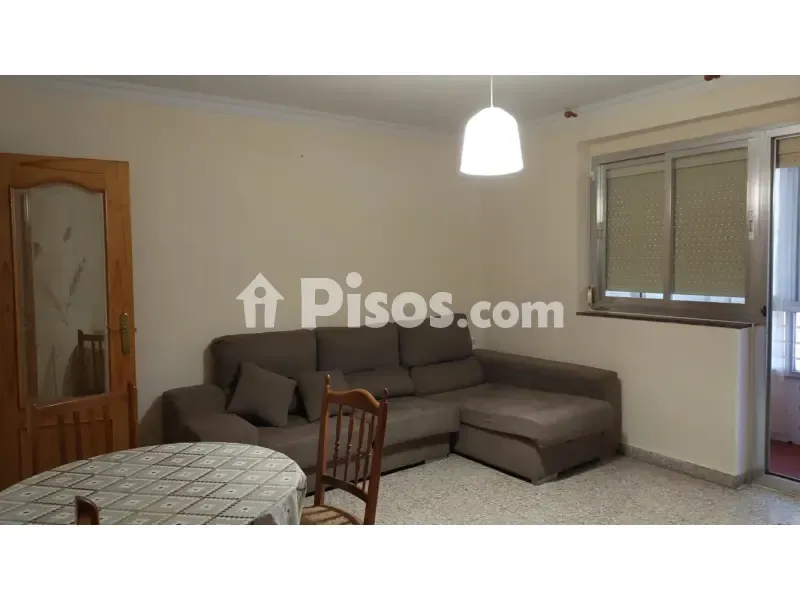 Salón - Piso exterior con balcón en Calle de García de Loaysa